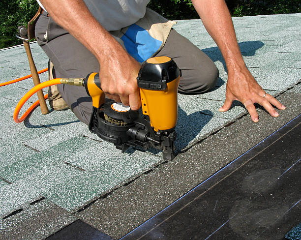 Professional Roofing Contractor in Benavides, TX